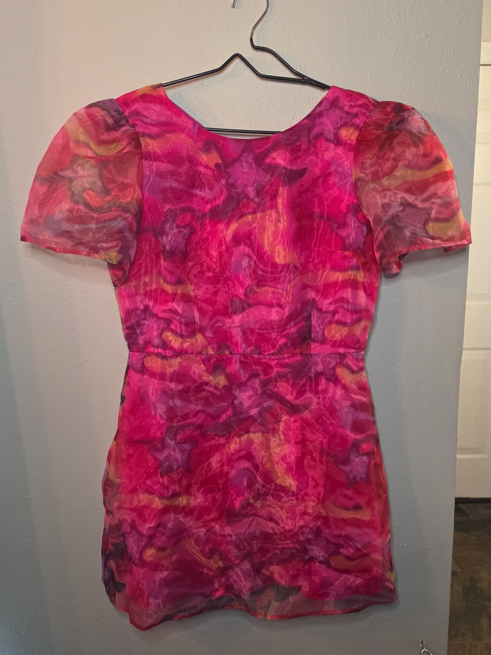Alden Adair NWT Pink Abstract Organza Puff Sleeve Mini Dress Size Small